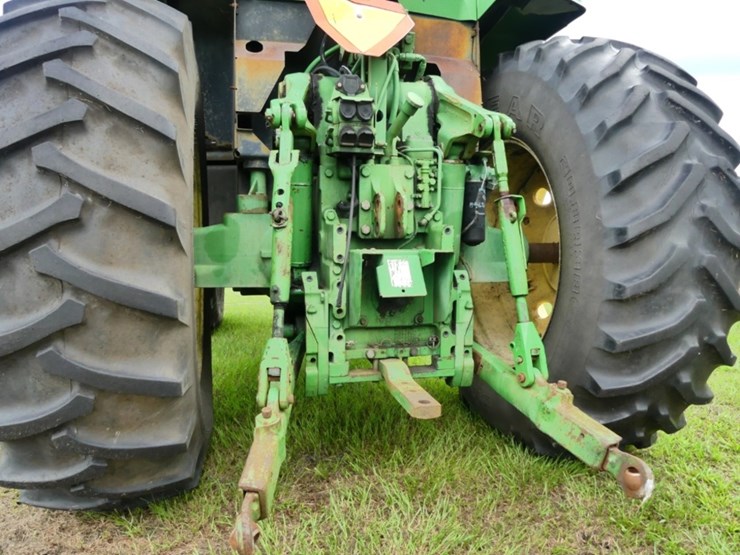 john-deere-7810-image-6