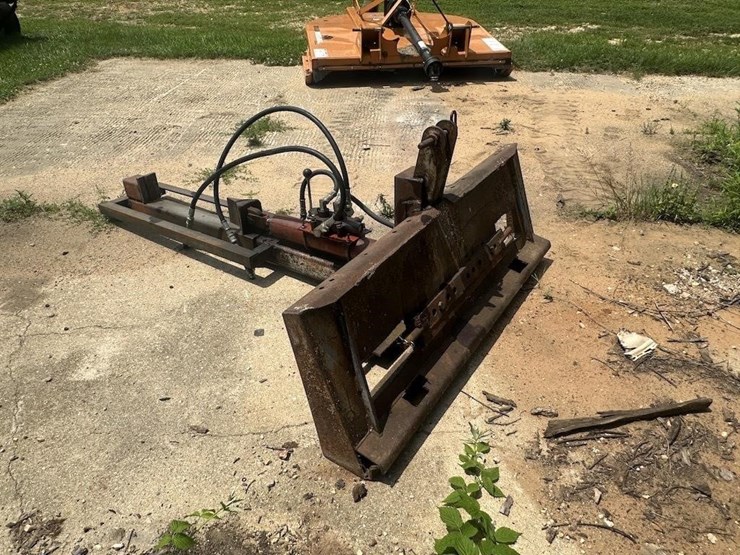 log-splitter-image-2
