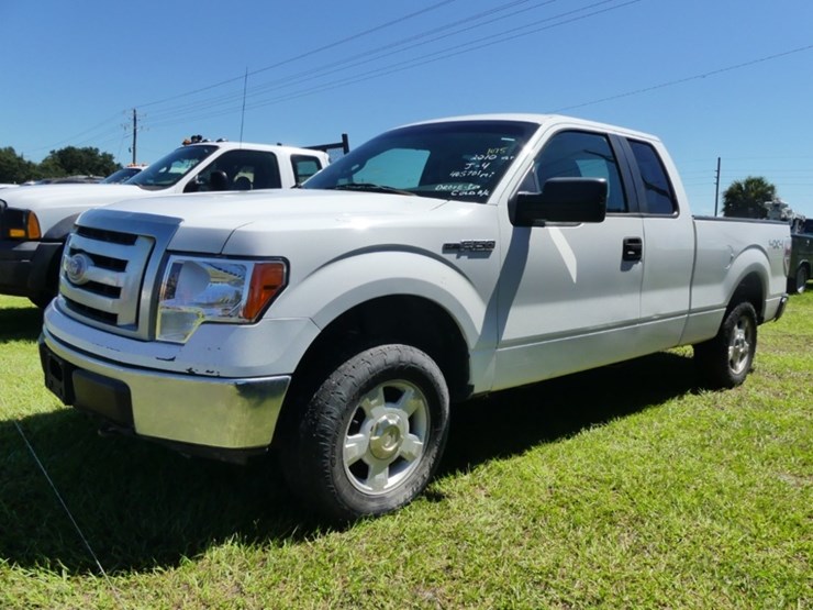 2010-ford-f150-xlt-image-1