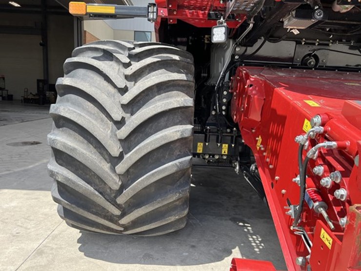 2023-case-ih-8250-image-22