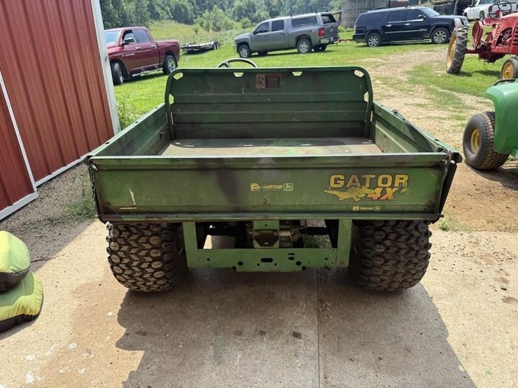 john-deere-gator-image-5