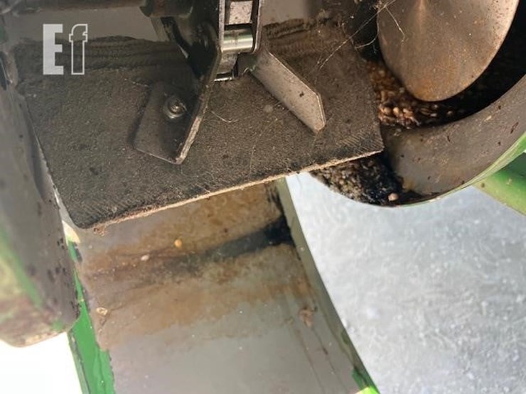 2014-john-deere-s670-image-69