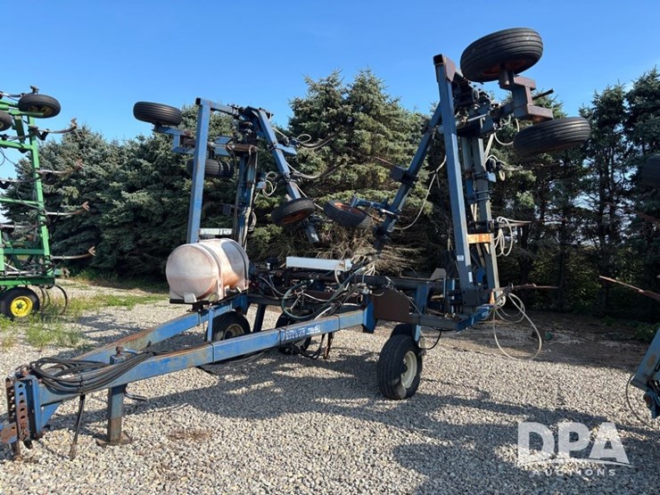 blu-jet-landwalker-image-1