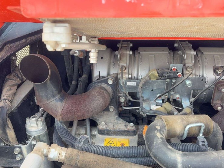 2019-kubota-svl65-2-image-14