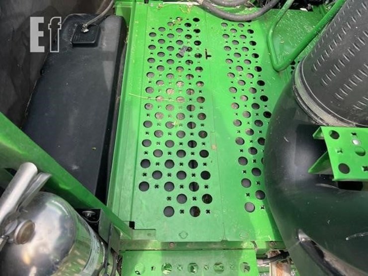 2011-john-deere-9770-sts-image-36