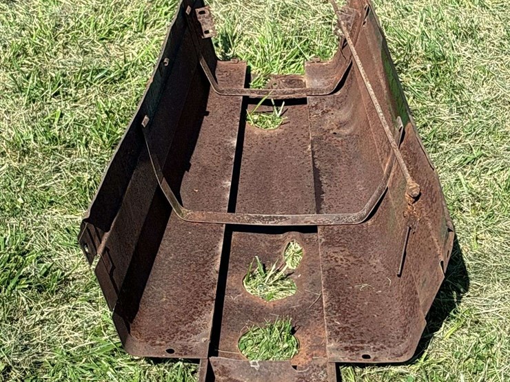 john-deere-model-b-image-10