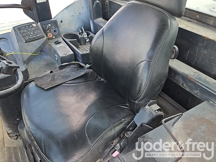 2005-deere-544j-image-27