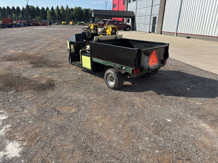 1995-cushman-truckster-low-speed-mini-pickup-truck-image-4