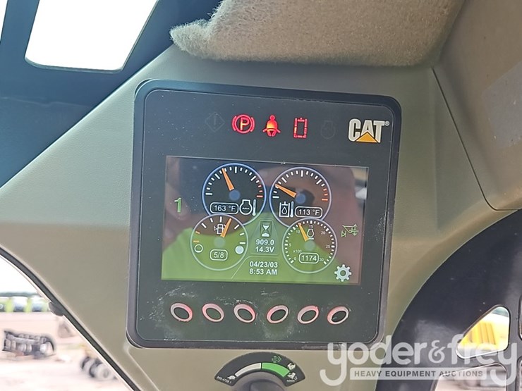 2022-caterpillar-259d3-image-19