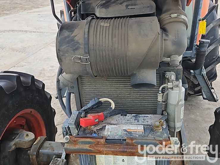 2013-kubota-m9960d-image-15