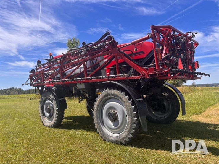 2019-case-ih-patriot-4440-image-16