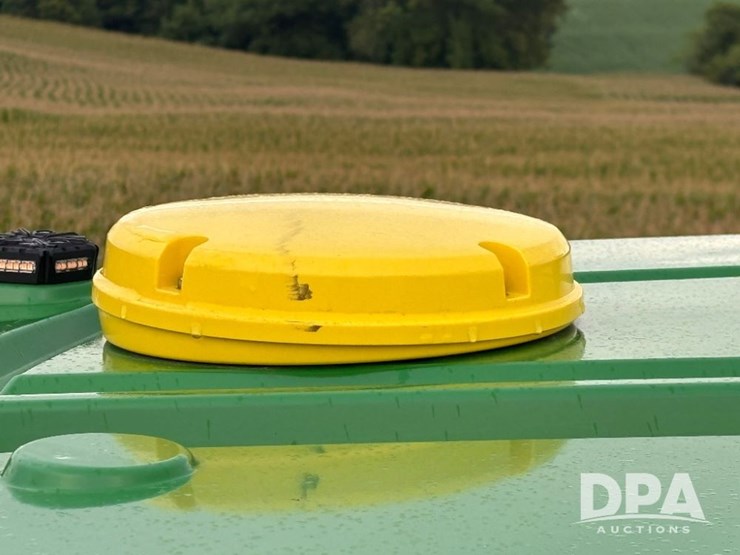 2023-john-deere-612r-image-114
