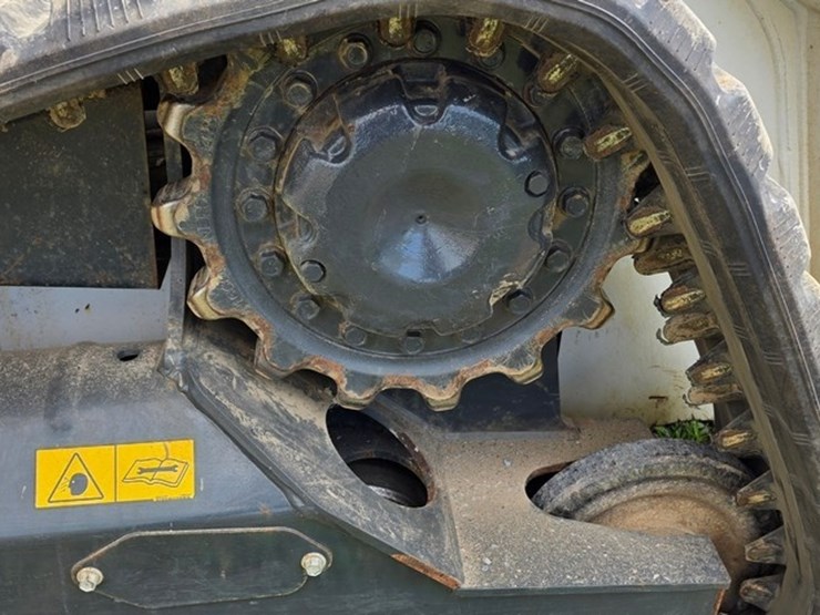 2023-bobcat-t66-image-30