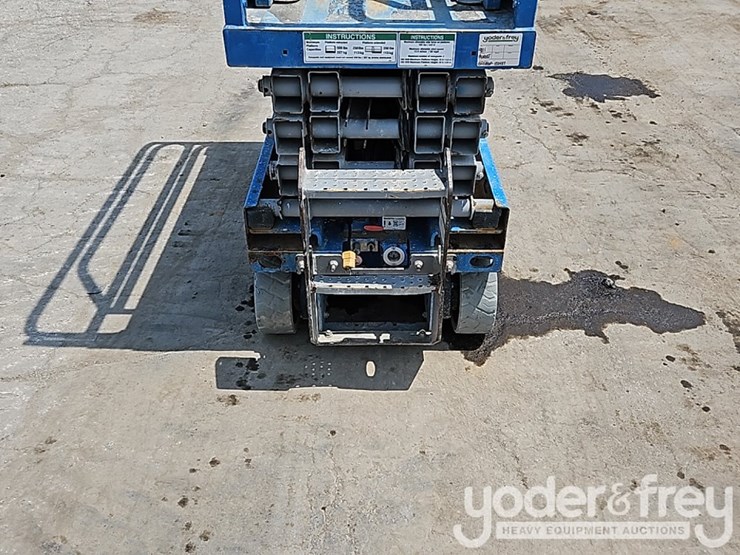 2016-genie-gs1930-image-8