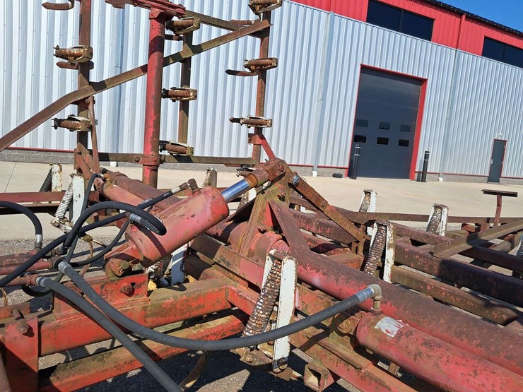 wilrich-25'-cultivator-image-9