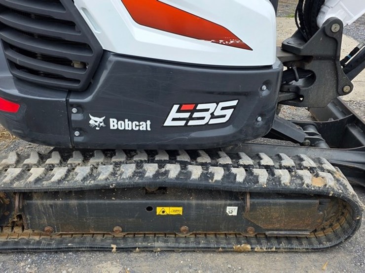 2019-bobcat-e35i-image-23