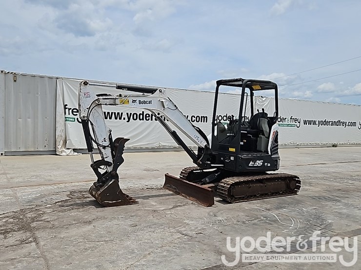 2019-bobcat-e35-image-2