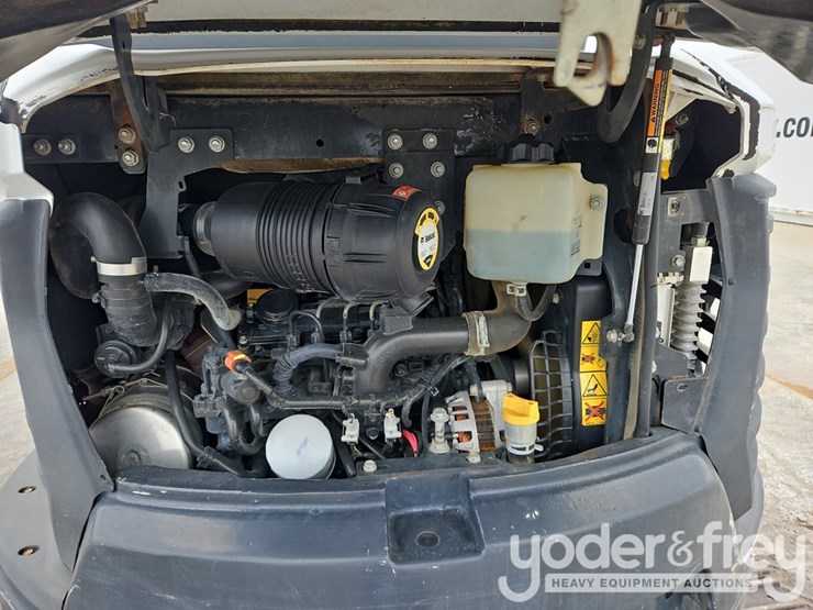 2019-bobcat-e35-image-30
