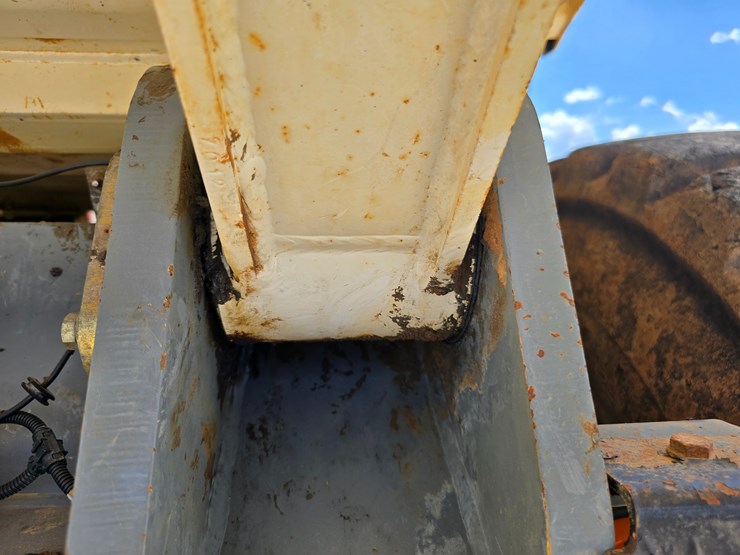 2012-terex-ta400-image-84