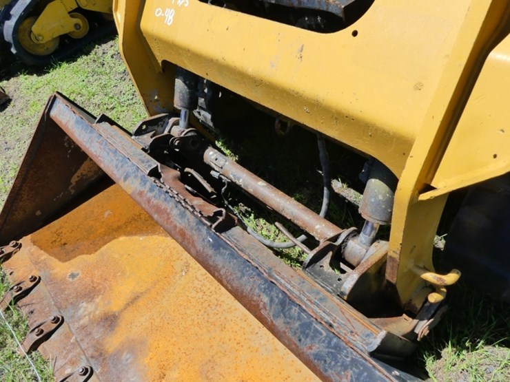 caterpillar-259d-image-11