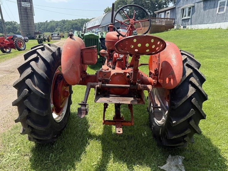 allis-chalmers-wd-tractor-image-5
