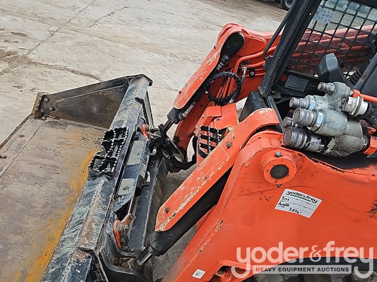 2021-kubota-svl75-2-image-16