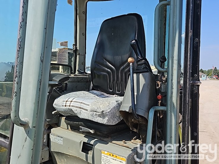 yanmar-vio55-image-28