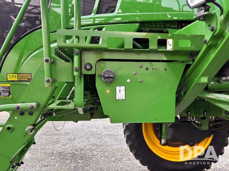 2023-john-deere-612r-image-34