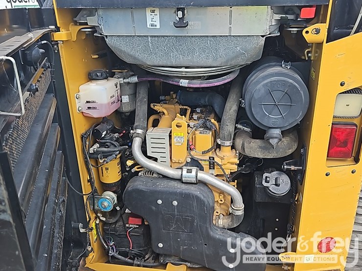 2022-caterpillar-259d3-image-10