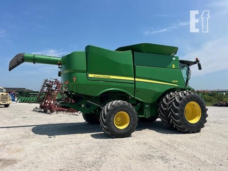 2014-john-deere-s670-image-13