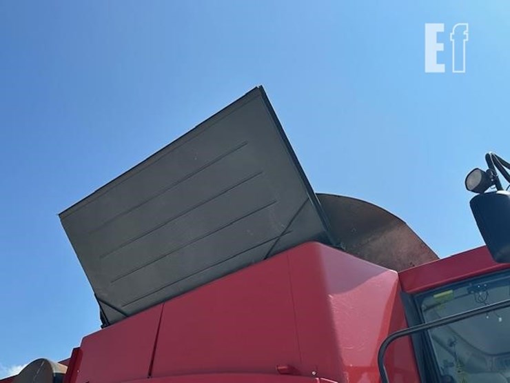 2012-case-ih-7230-image-20