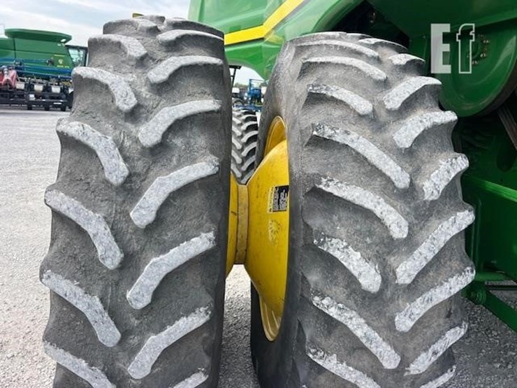 2011-john-deere-9770-sts-image-27