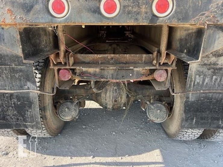 1997-gmc-7500-image-23