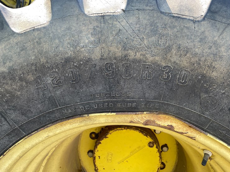 john-deere-8400-image-35