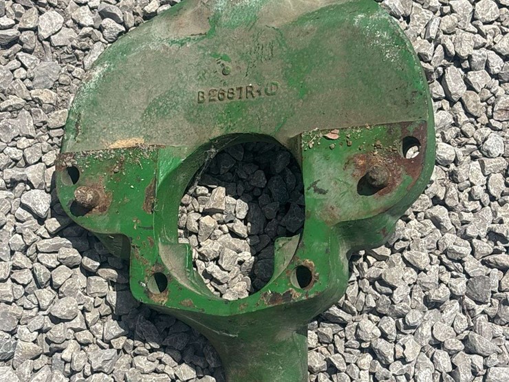 john-deere-model-b-image-1