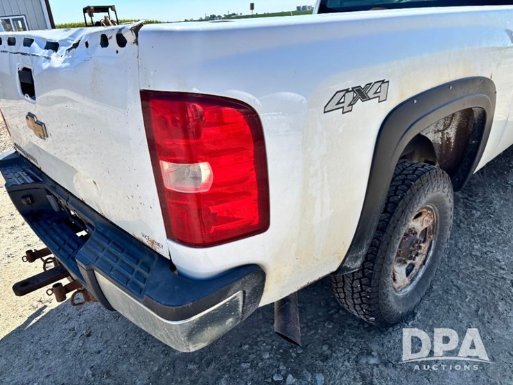 2008-chevrolet-2500-image-41