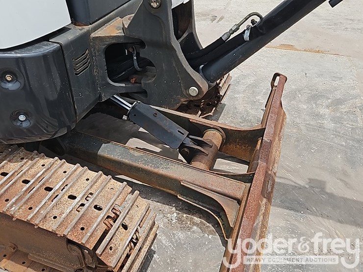 2019-bobcat-e35-image-14