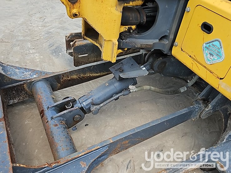 2020-kobelco-sk30-image-14