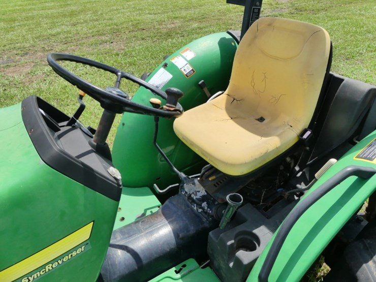 2001-john-deere-5205-image-8