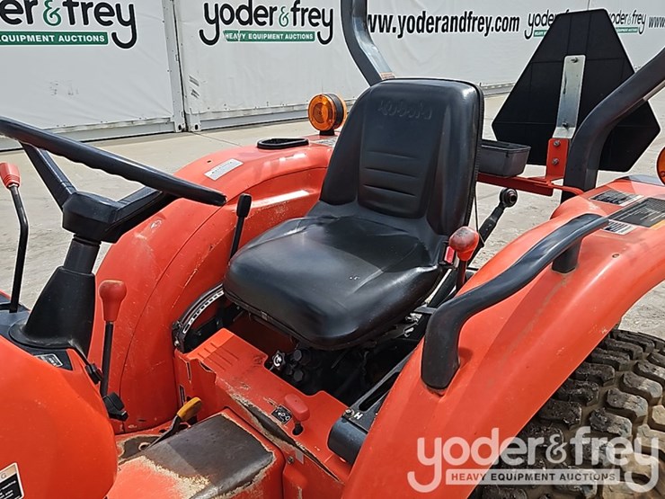 2020-kubota-l2501d-image-17