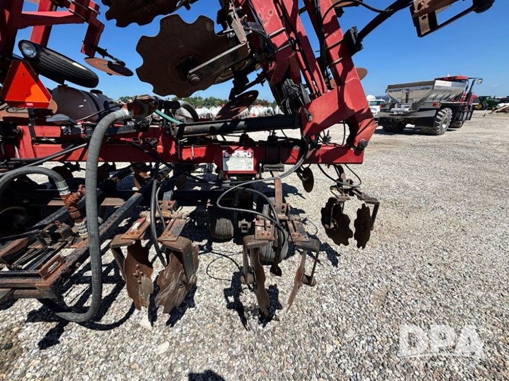 case-ih-5300-image-38