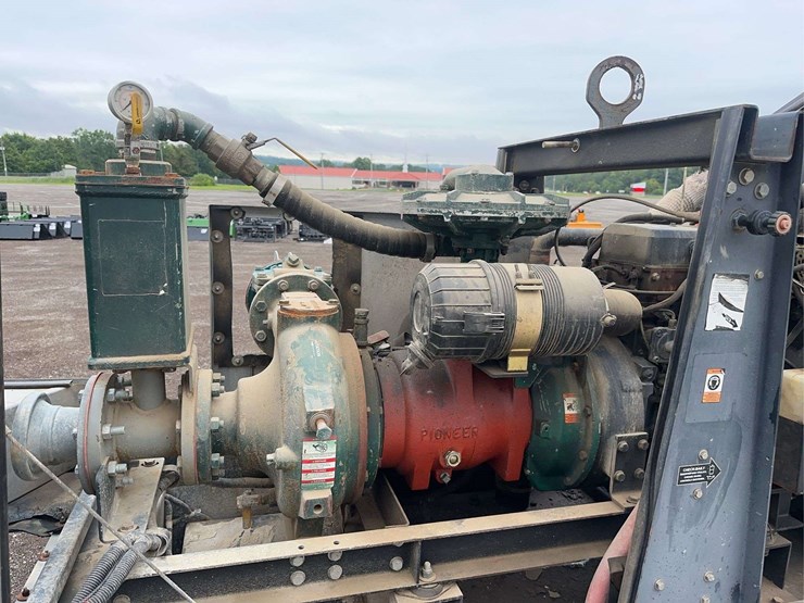 pioneer-4"-trash-pump-image-15