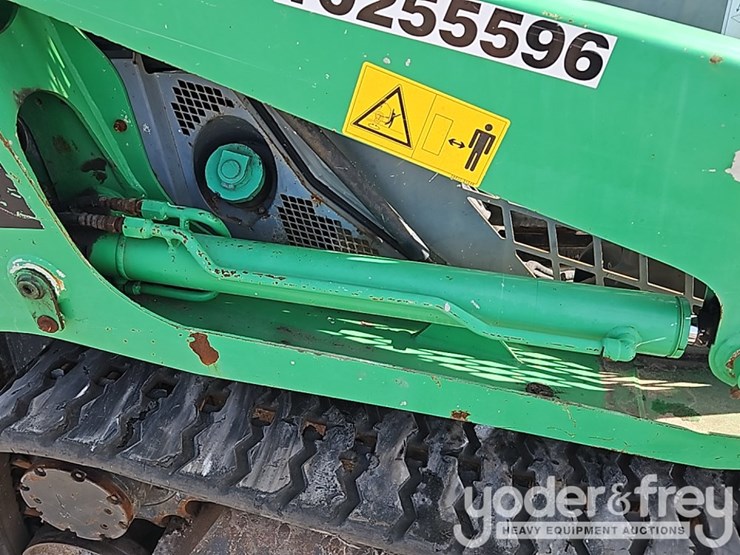 2020-takeuchi-tl6r-image-12