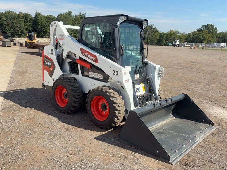 2024-bobcat-s590-image-2