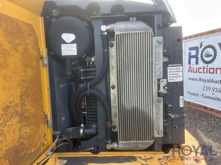 2015-deere-544k-image-11