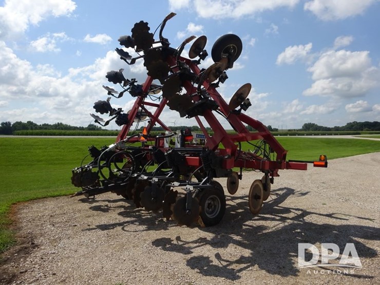case-ih-5300-image-23