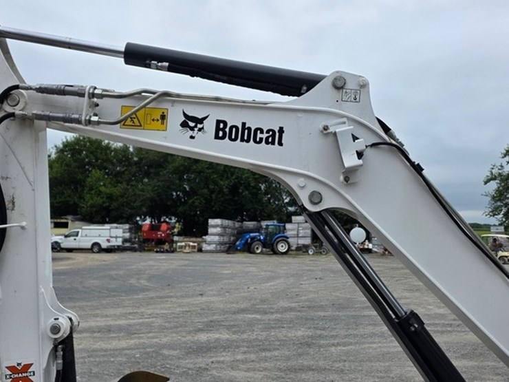 2019-bobcat-e35i-image-10