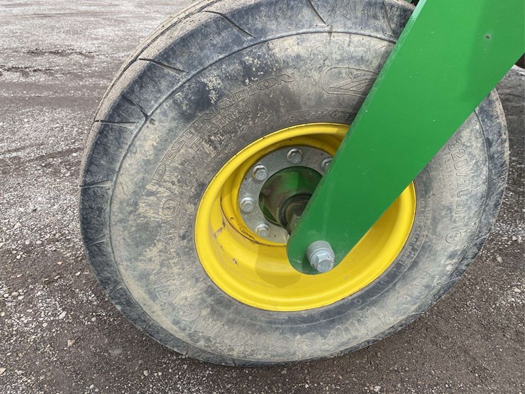 john-deere-2510h-image-9