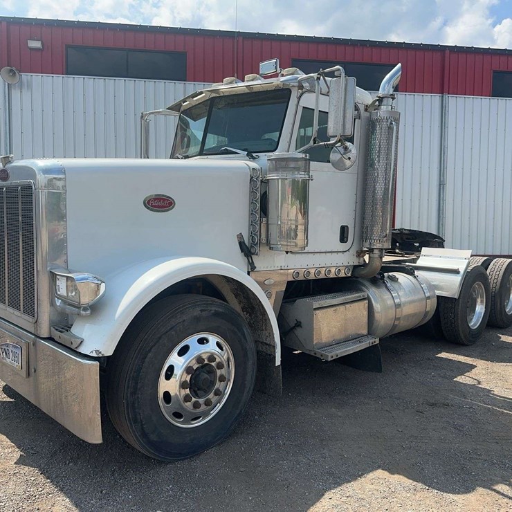 2006 PETERBILT 378