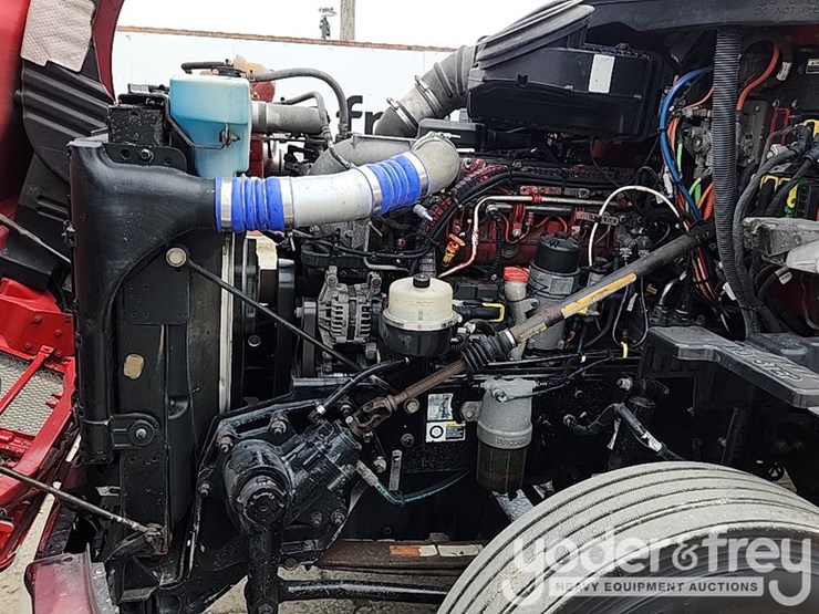 2018-kenworth-t680-image-23